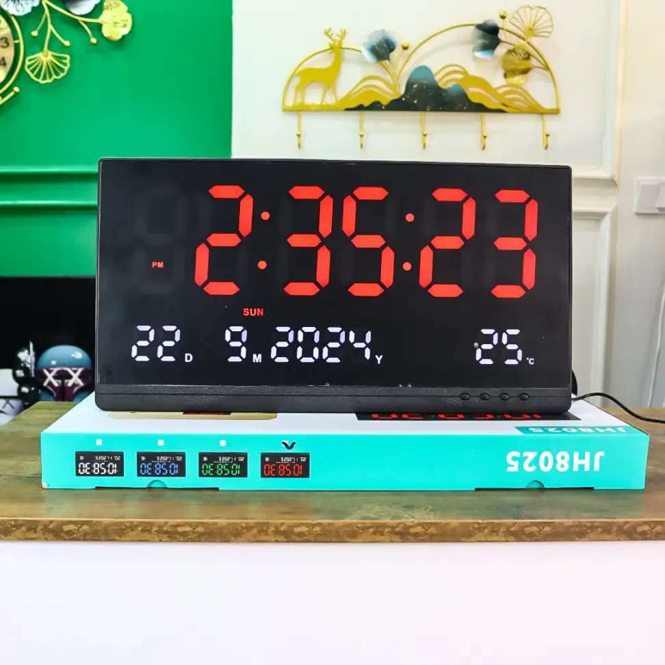 LED Digitalni Zidni Sat Wall Secrets