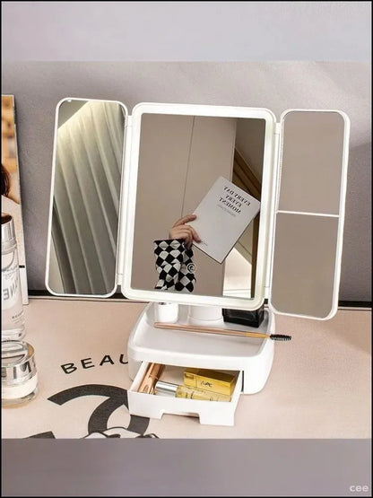 Multifunkionalno LED Ogledalo Za Šminkanje